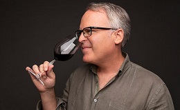 Вино с оценкой: Джеймс Саклинг