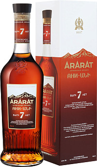 Коньяк Арарат АНИ КВ п/к